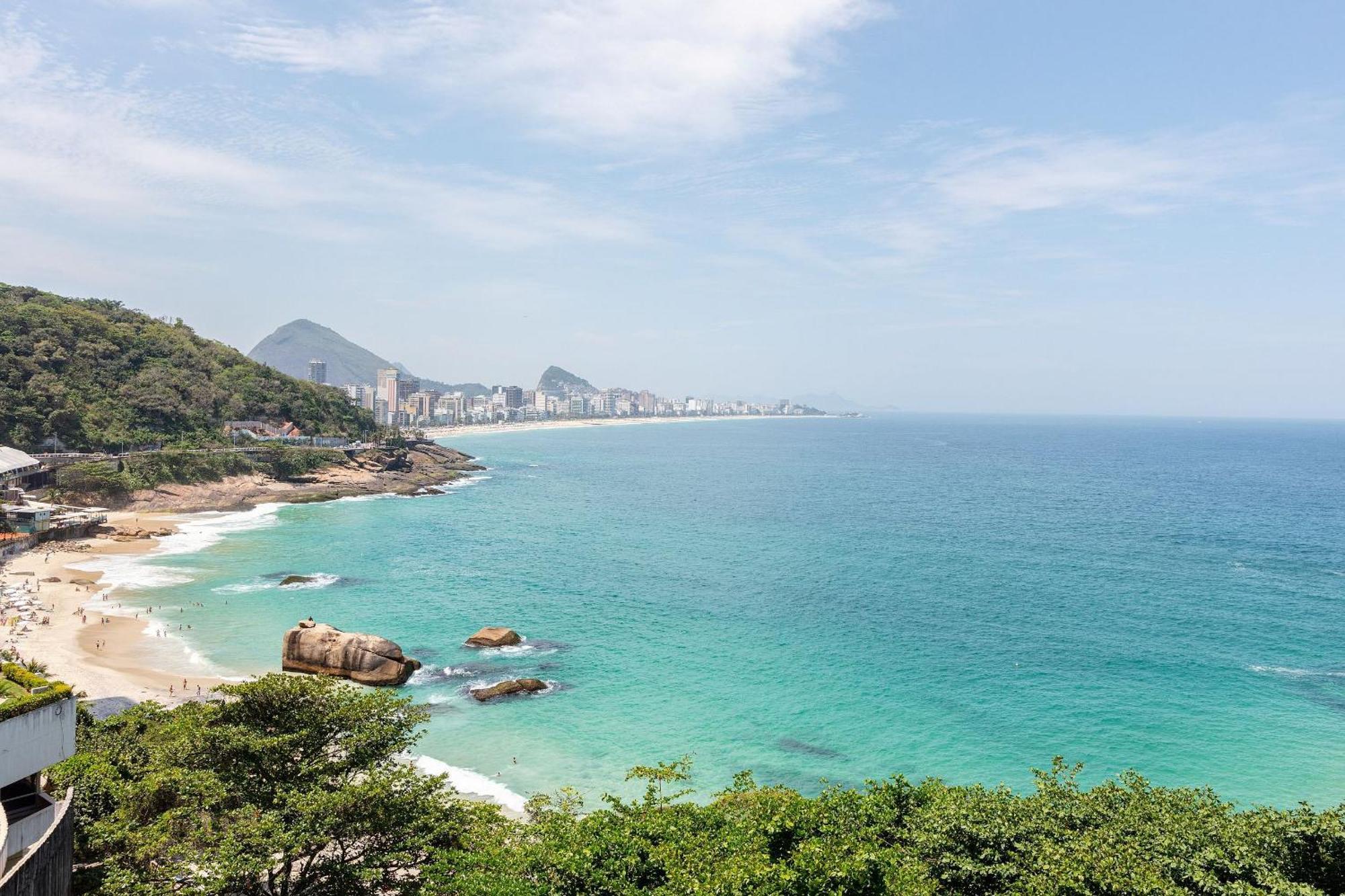 Beach Loft Next To The Sheraton Leblon - Rio de Janeiro, Rio de Janeiro